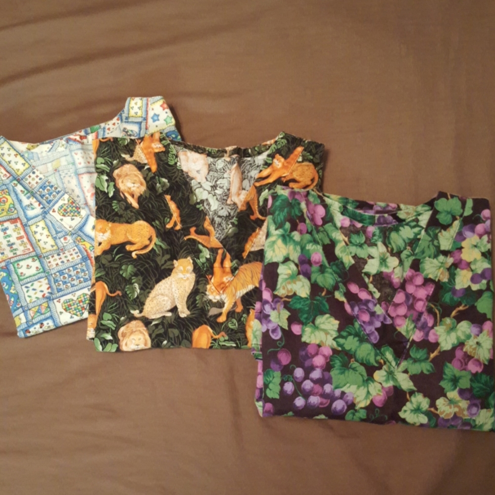 3 Medium Scrub Tops